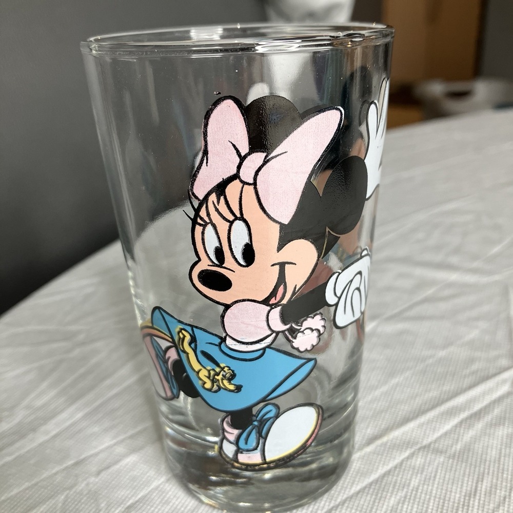 Vintage Disney Mickey & Minnie Mouse Dancing Juice Glass Sock Hop‎